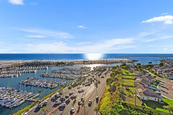 $1,355,000 | 1200 Harbor Drive, Unit 16B, Oceanside, CA 92054
