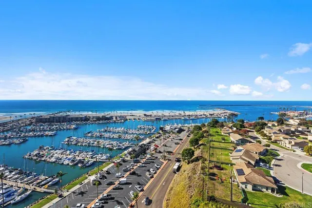 $1,399,000 | 1200 Harbor Drive, Unit 16B, Oceanside, CA 92054