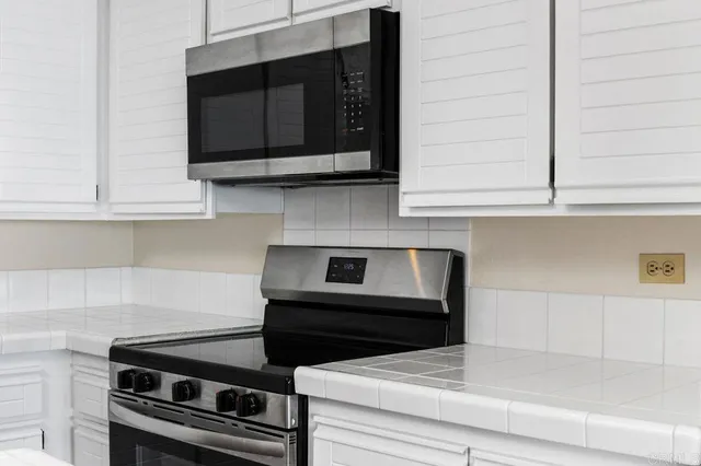 $1,399,000 | 1200 Harbor Drive, Unit 16B, Oceanside, CA 92054