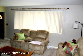 2453 Ligustrum Road Jacksonville, FL 32211 - Photo 4 of 15 Living Room