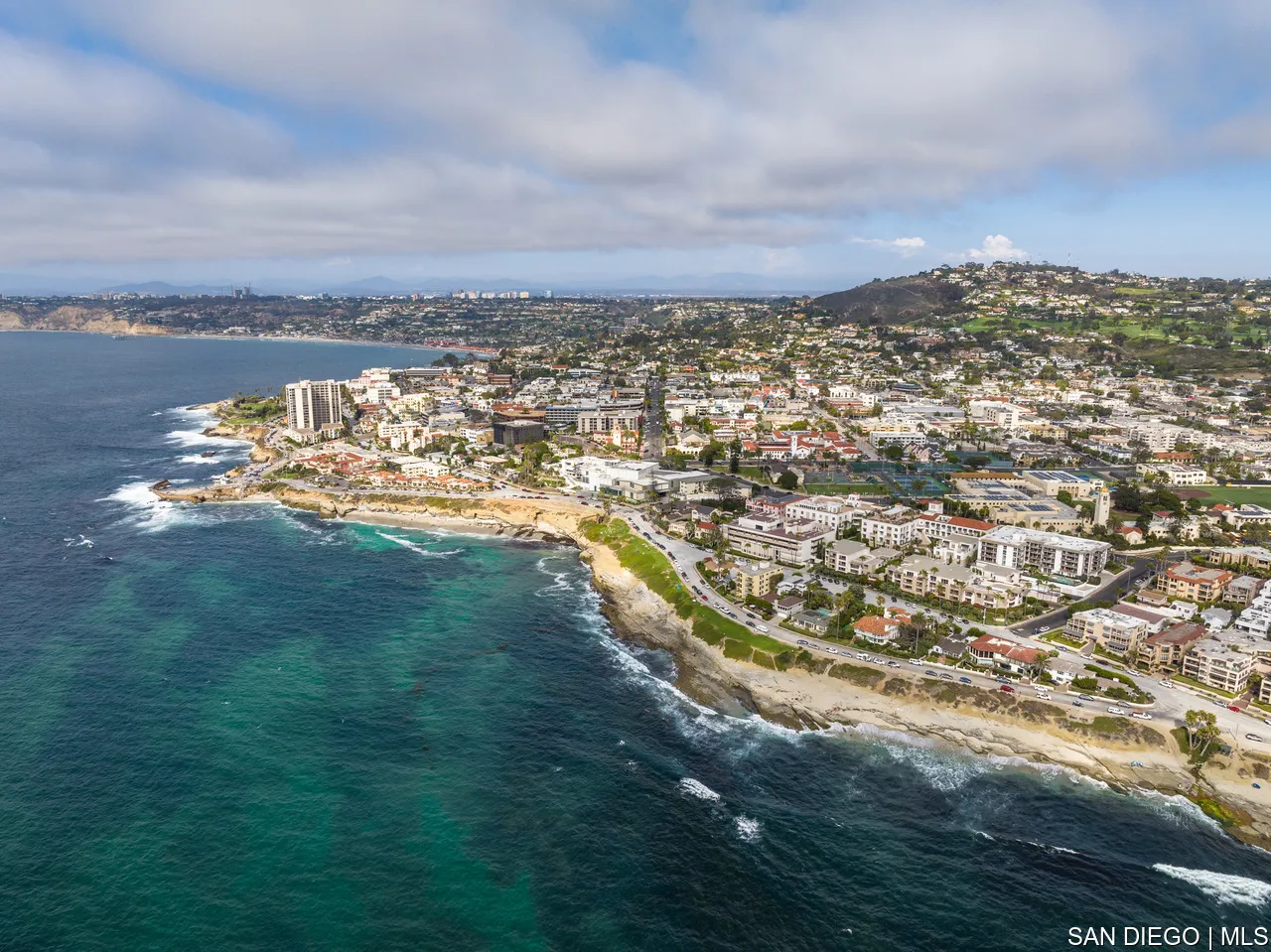464 Prospect Street, Unit PH5 La Jolla, CA 92037 - Photo 15 of 28 an aerial view of residential building and ocean