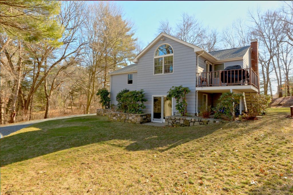29 Oxbow Road Wayland, MA 01778 - Photo 3 of 21