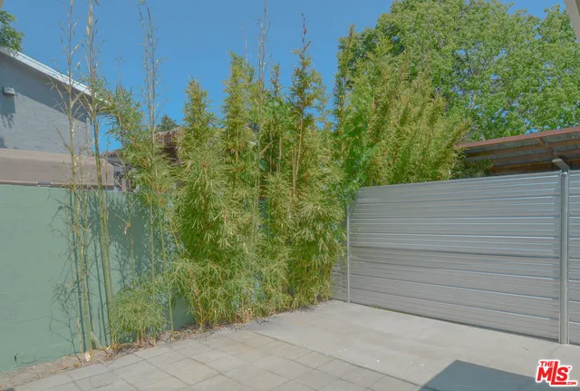 $2,749 | 2657 Piedmont Avenue, Montrose, CA 91020