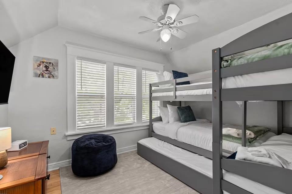 431 East Summer Street Appleton, WI 54911 - Photo 16 of 24