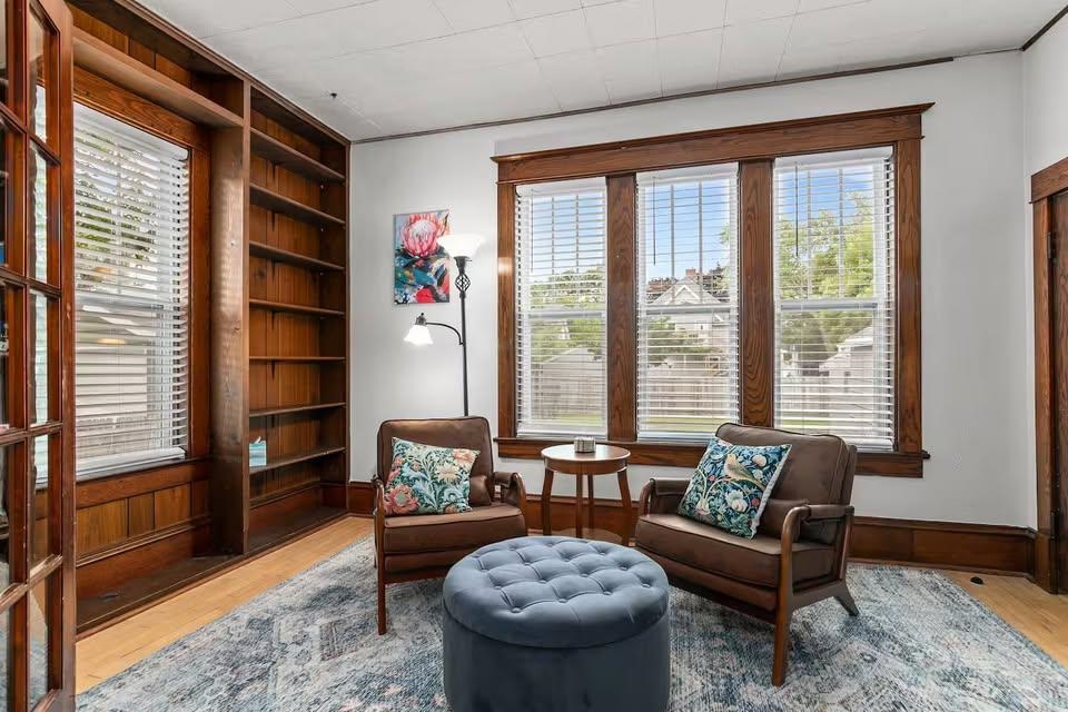 431 East Summer Street Appleton, WI 54911 - Photo 7 of 24