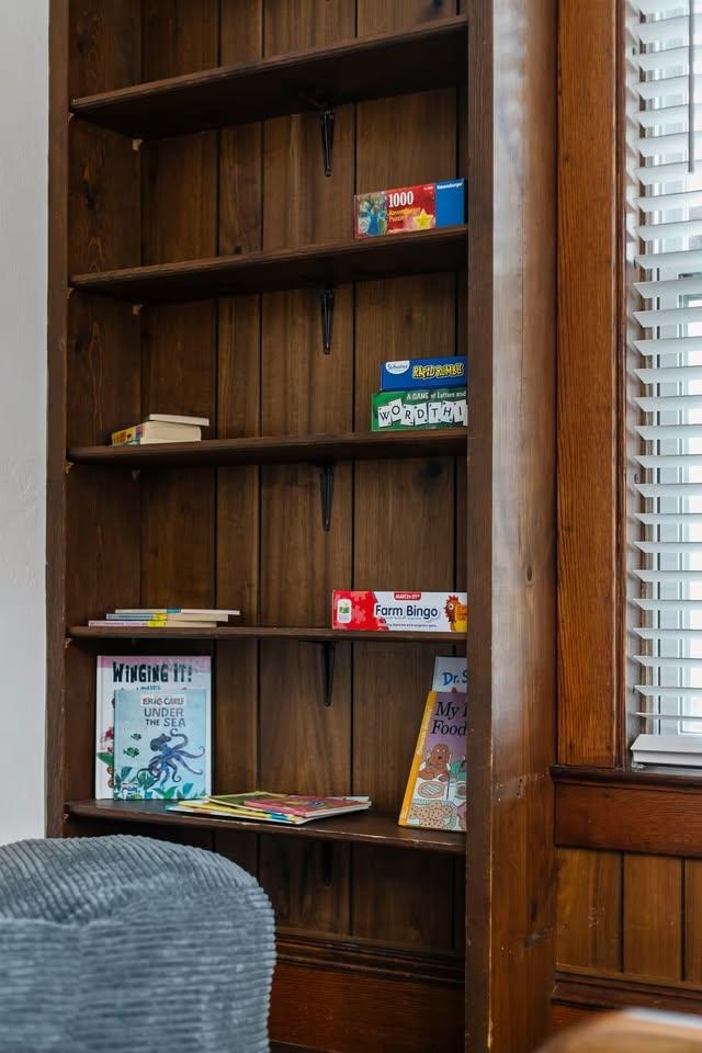 431 East Summer Street Appleton, WI 54911 - Photo 9 of 24