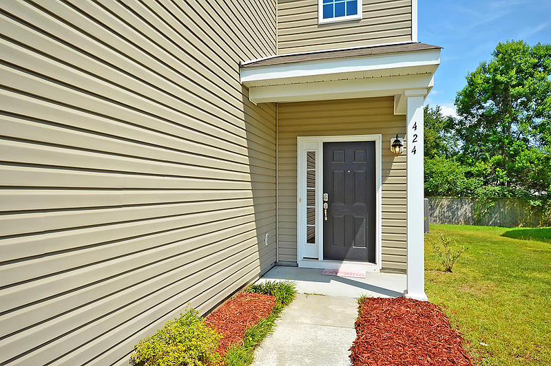 424 Rockville Road Moncks Corner, SC 29461 - Photo 4 of 29 DSC_0422-copy