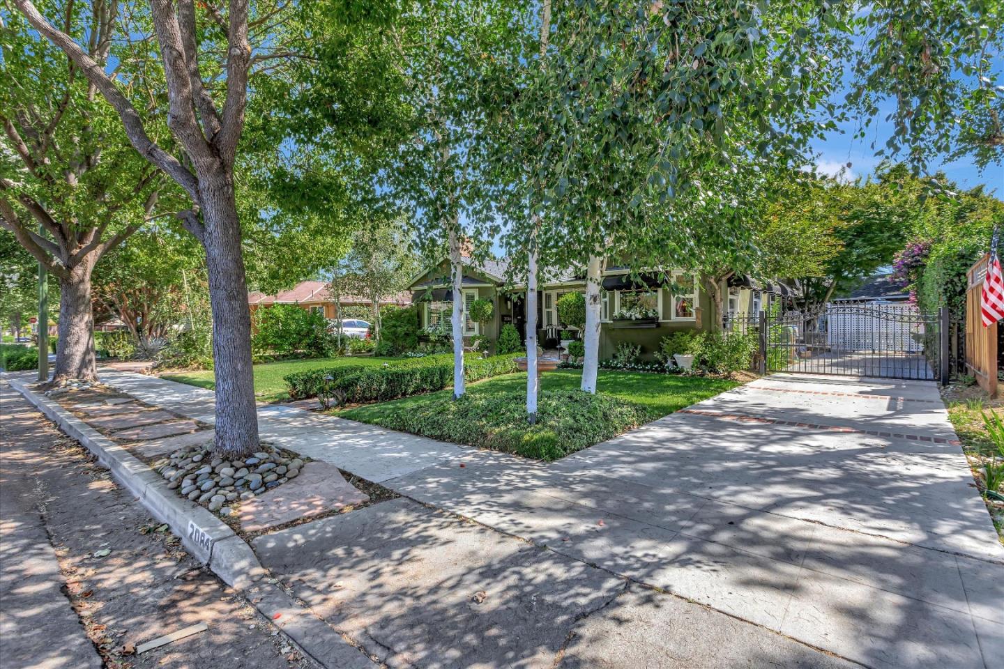 2084 Ellen Avenue San Jose, CA 95125 - Photo 4 of 43 a view of a park with large trees