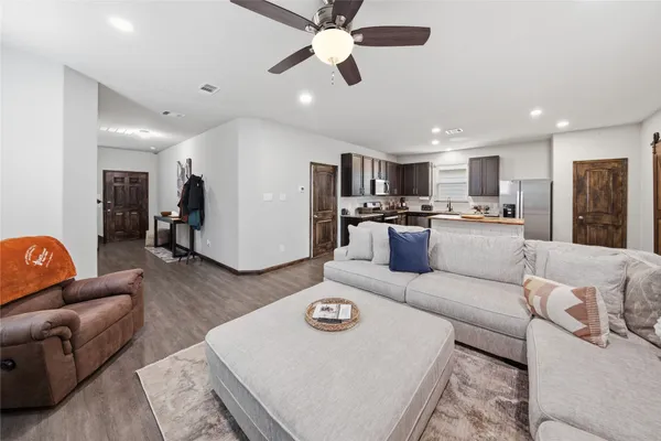 $279,000 | 13620 Collier Park Lane, Willis, TX 77378