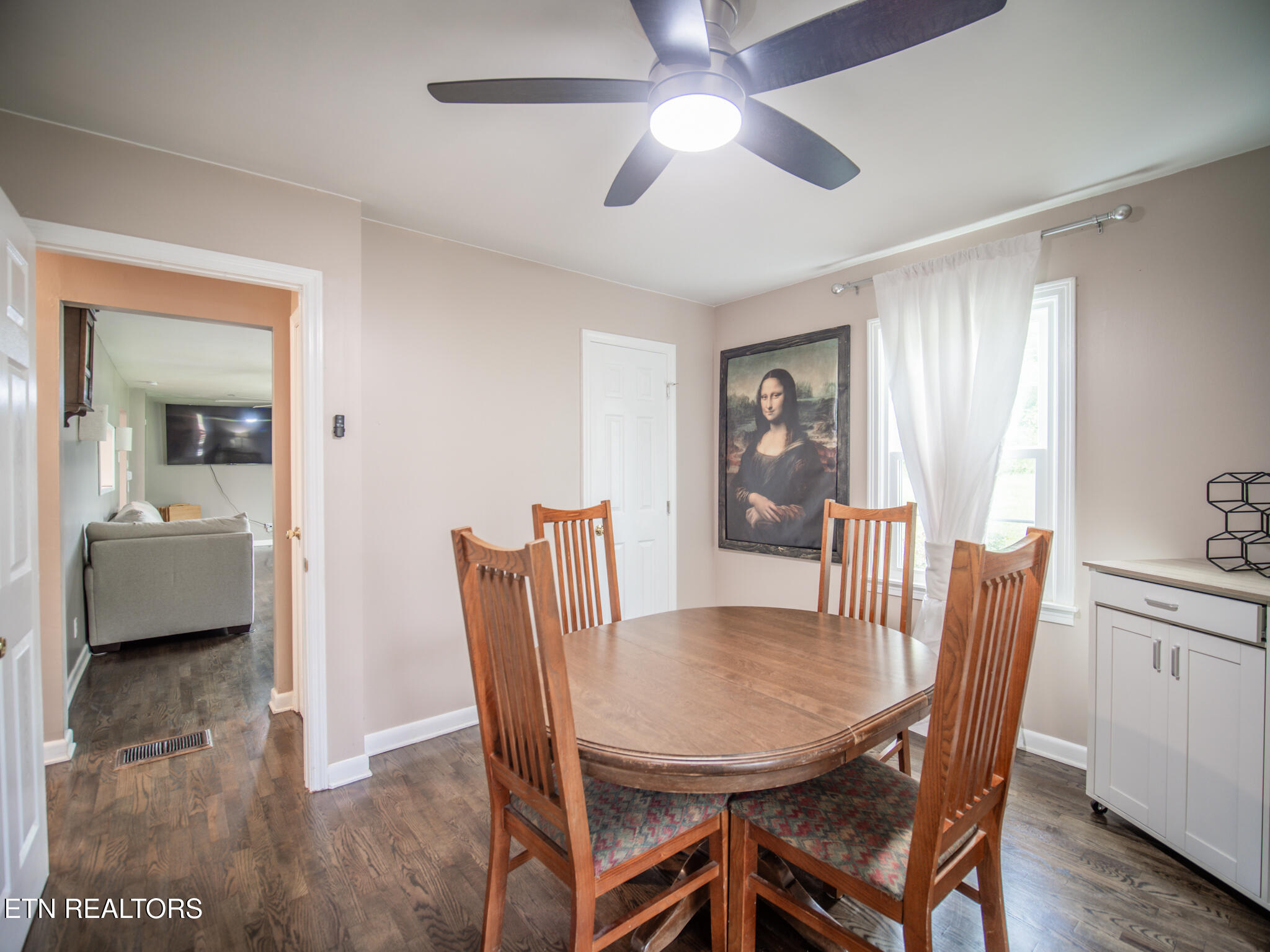 624 Tate Trotter Road Powell, TN 37849 - Photo 19 of 49 Bedroom 2