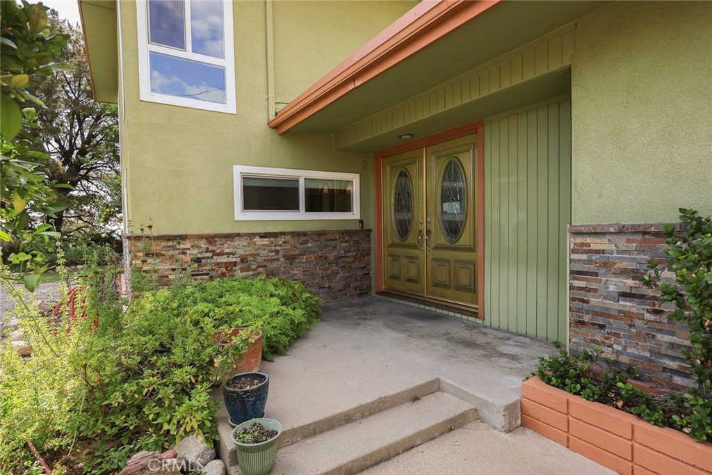 281 Spinks Canyon Road Duarte, CA 91010 - Photo 4 of 50 Gallery Image 4