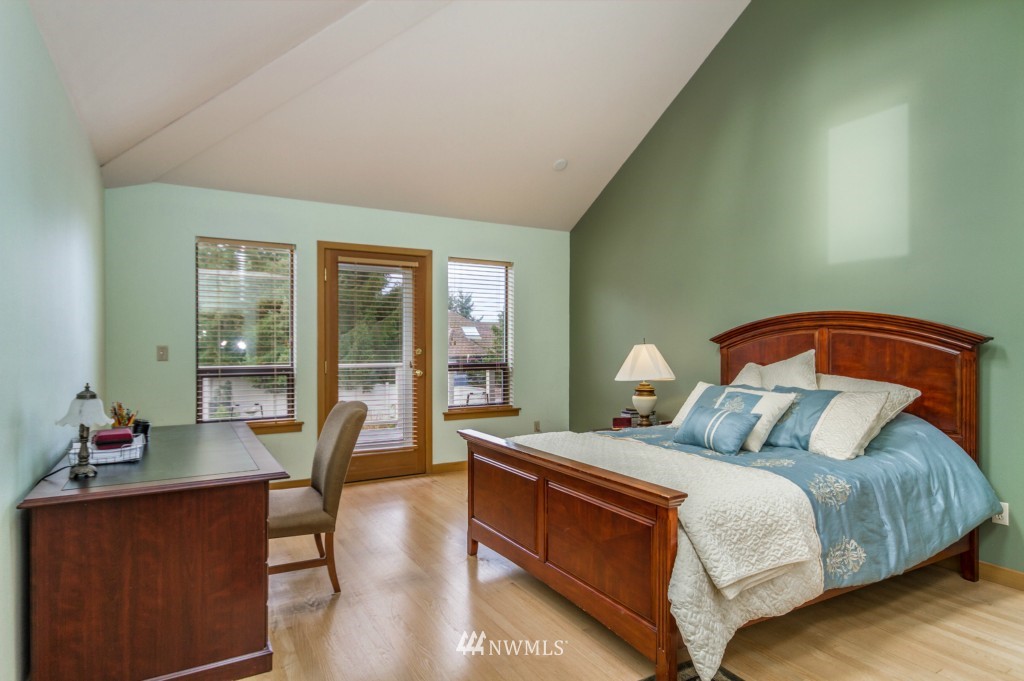 515 North Waugh Road Mount Vernon, WA 98273 - Photo 18 of 25 Gallery Image 18
