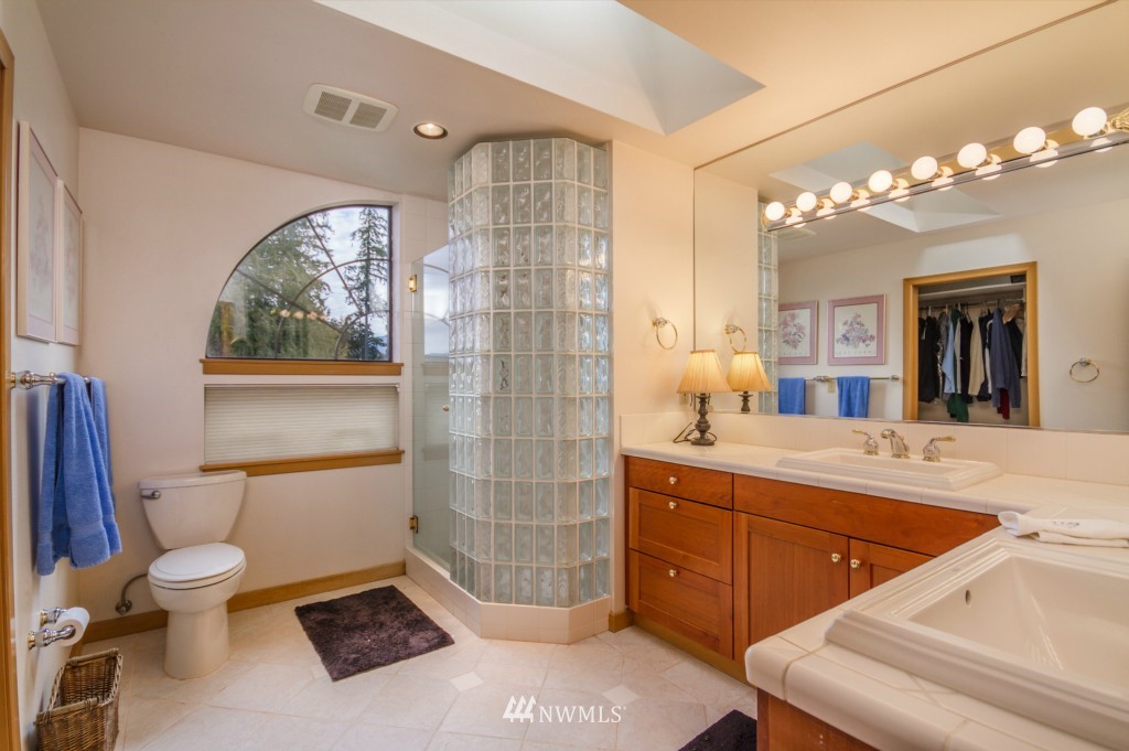 515 North Waugh Road Mount Vernon, WA 98273 - Photo 19 of 25 Gallery Image 19