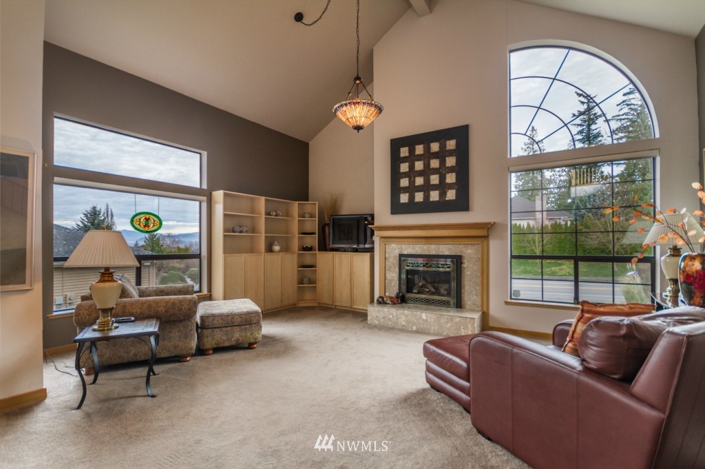 515 North Waugh Road Mount Vernon, WA 98273 - Photo 3 of 25 Gallery Image 3