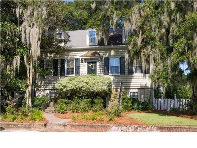 320 Venning Street Mount Pleasant, SC 29464 - Photo 1 of 23 Primary Photo