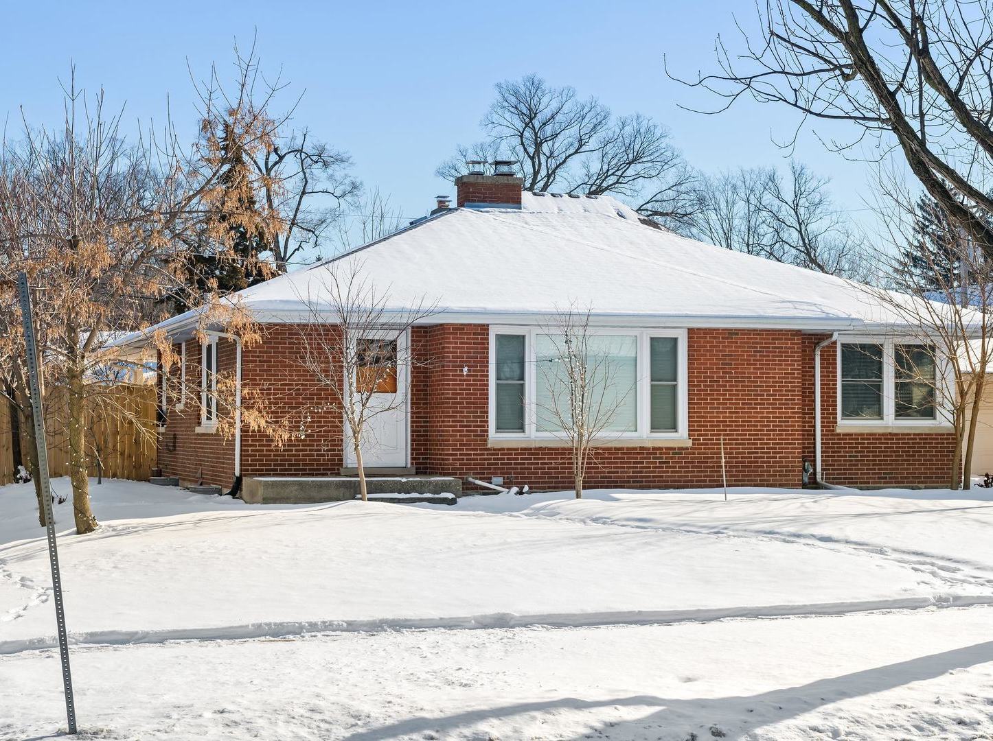 510 Utley Road Elmhurst, IL 60126 - Photo 1 of 27