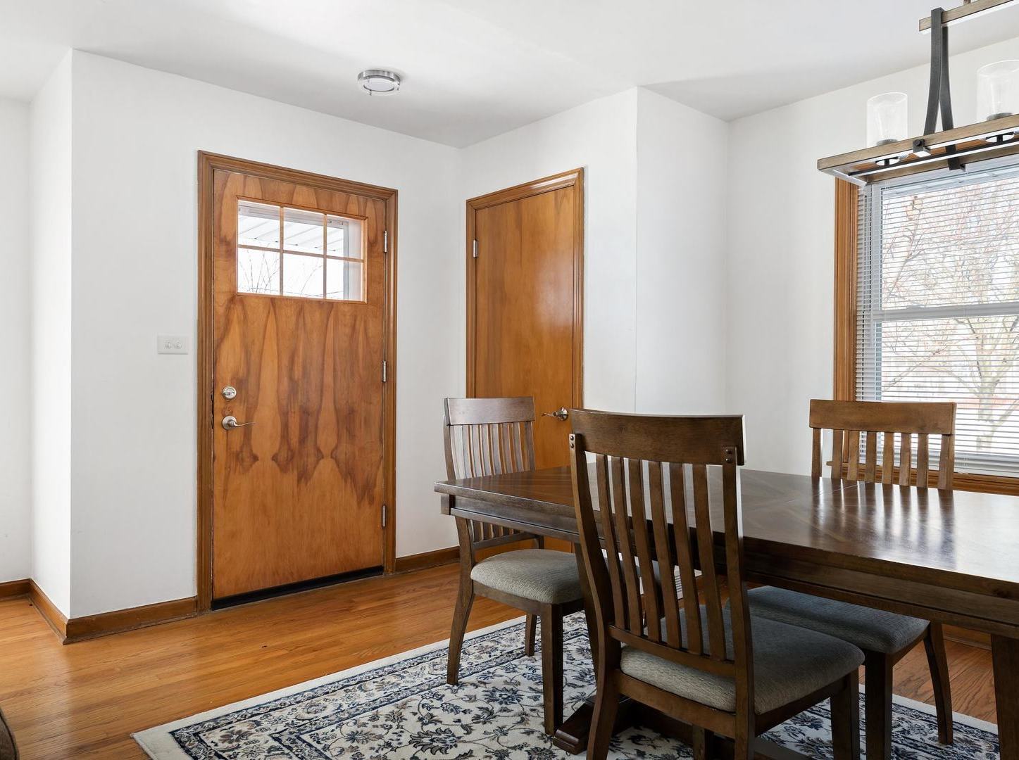 510 Utley Road Elmhurst, IL 60126 - Photo 9 of 27