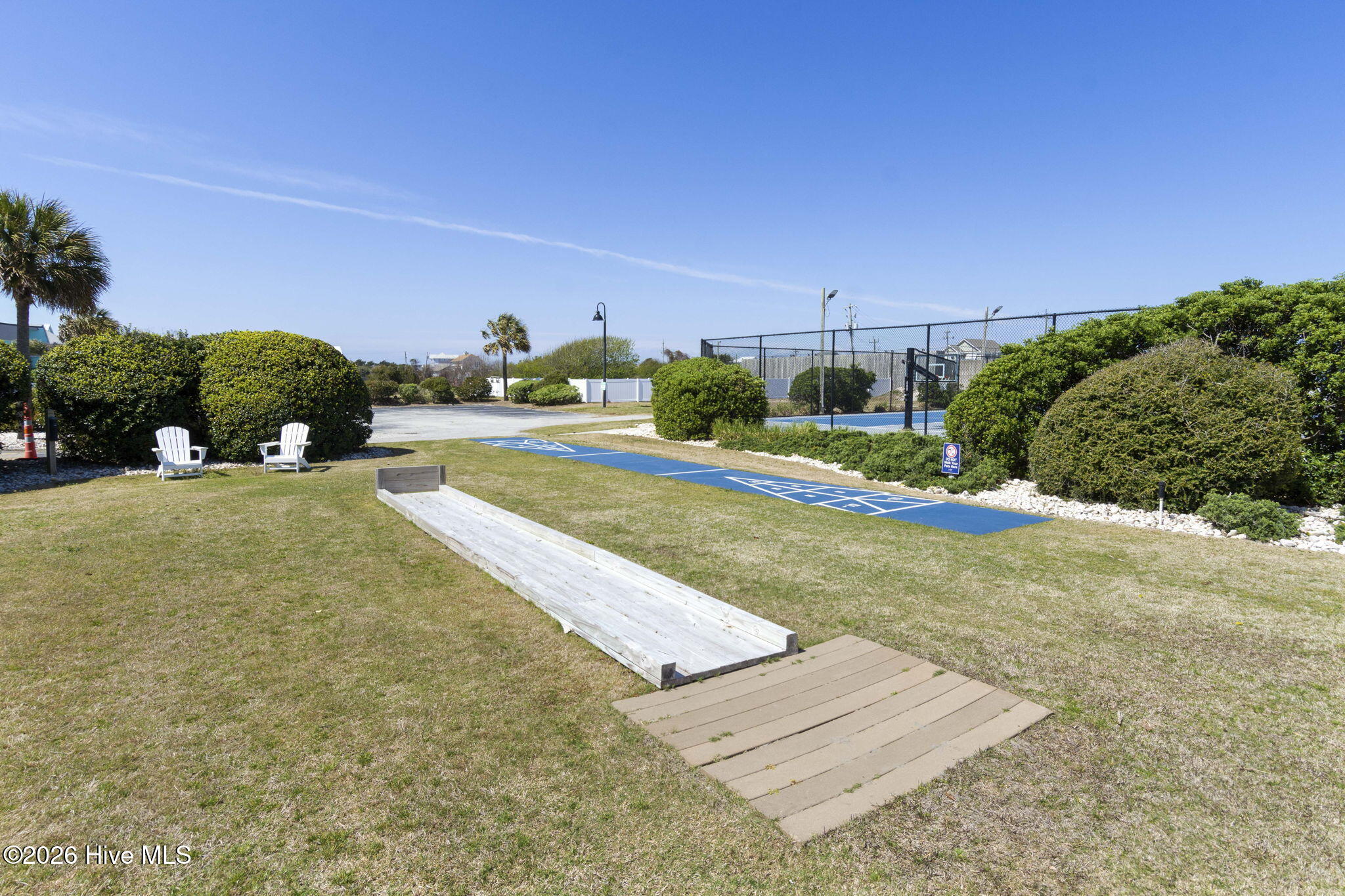 1904 East Fort Macon Road, Unit 332 Atlantic Beach, NC 28512 - Photo 46 of 58 19-web-or-mls-APATB-Complex-Mar2023-019