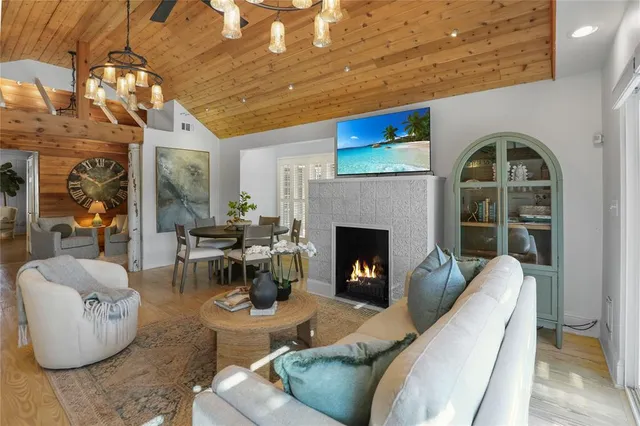 $725,000 | 909 West Hunt Street, McKinney, TX 75069