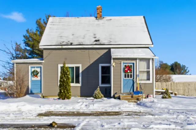 $220,000 | 63 Dexter Road, Corinna, ME 04928