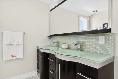 $3,300,000 | 399 Atlantic Avenue, Westerly, RI 02891
