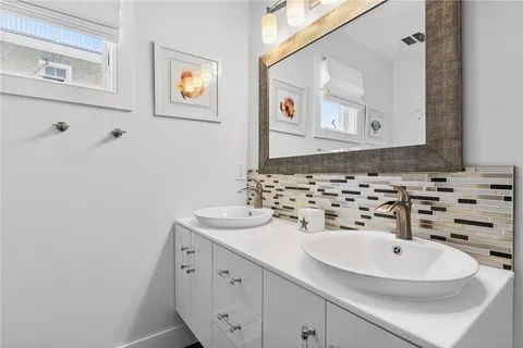 $3,300,000 | 399 Atlantic Avenue, Westerly, RI 02891