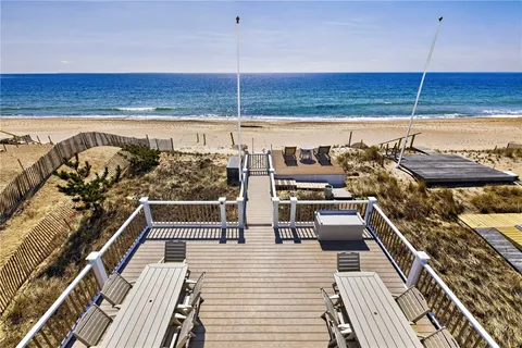 $3,300,000 | 399 Atlantic Avenue, Westerly, RI 02891