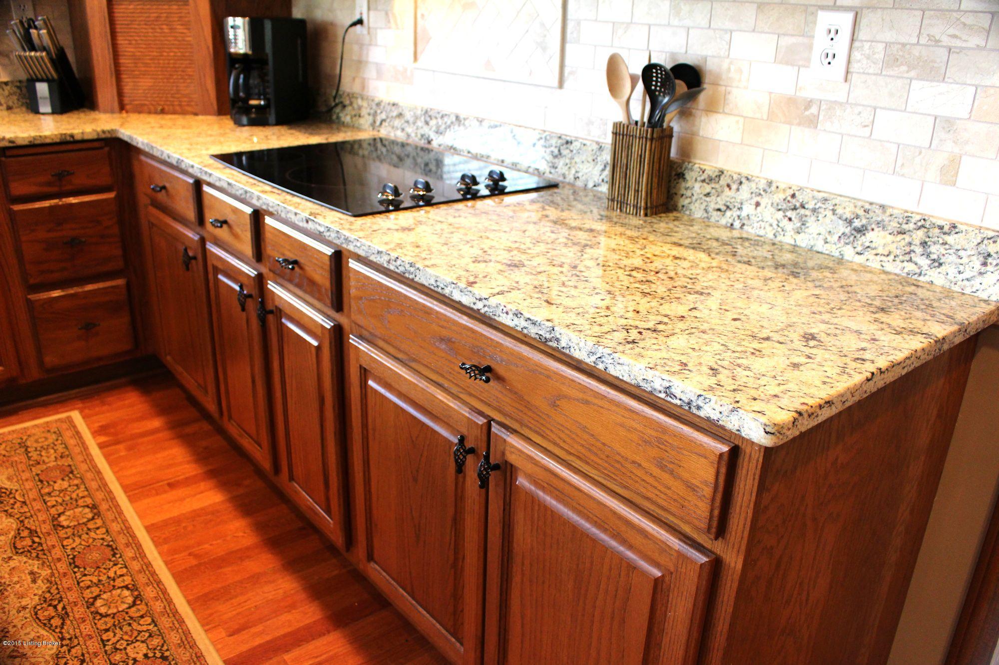 15601 Deer Run Road Louisville, KY 40299 - Photo 11 of 51 Kitcounter