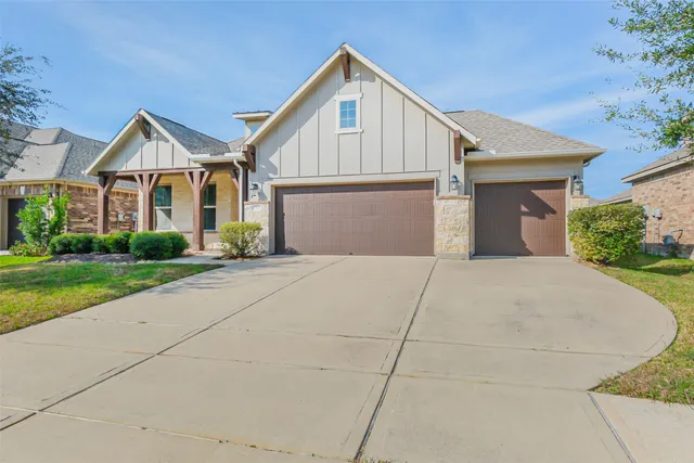 $379,000 | 5331 Royal Sunset Court, Katy, TX 77493