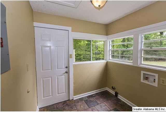 6859 Garrett Road Gardendale, AL 35071 - Photo 2 of 31