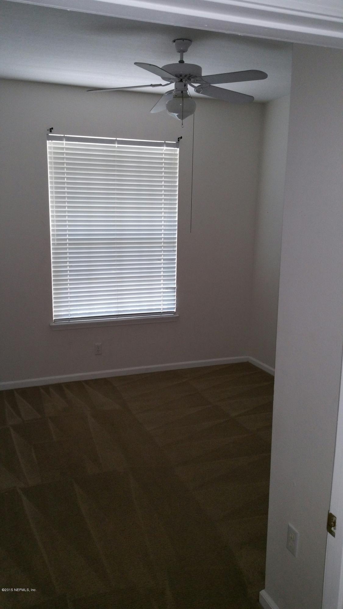 10550 Baymeadows Road, Unit 214 Jacksonville, FL 32256 - Photo 2 of 9 20150220_104659_resized.jpg