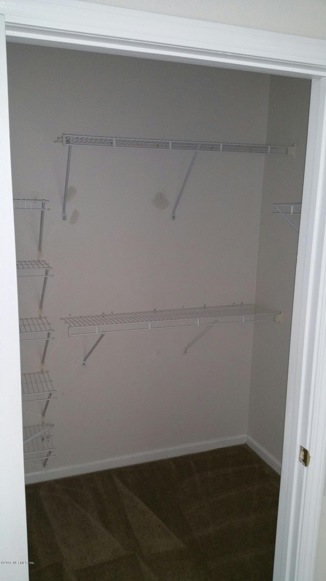 10550 Baymeadows Road, Unit 214 Jacksonville, FL 32256 - Photo 5 of 9 20150220_104745_resized.jpg