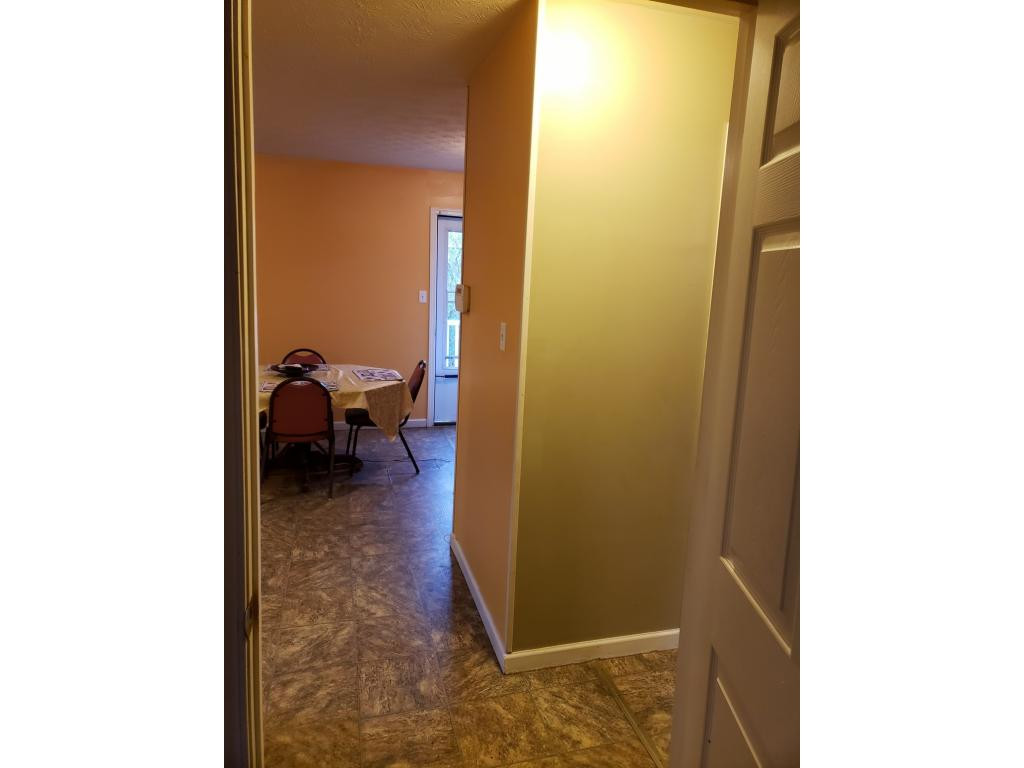 2510 Overlook Road Kingsport, TN 37664 - Photo 12 of 17 Photo 12
