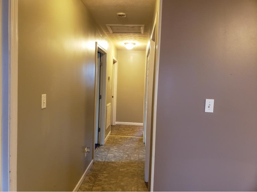 2510 Overlook Road Kingsport, TN 37664 - Photo 6 of 17 Photo 6