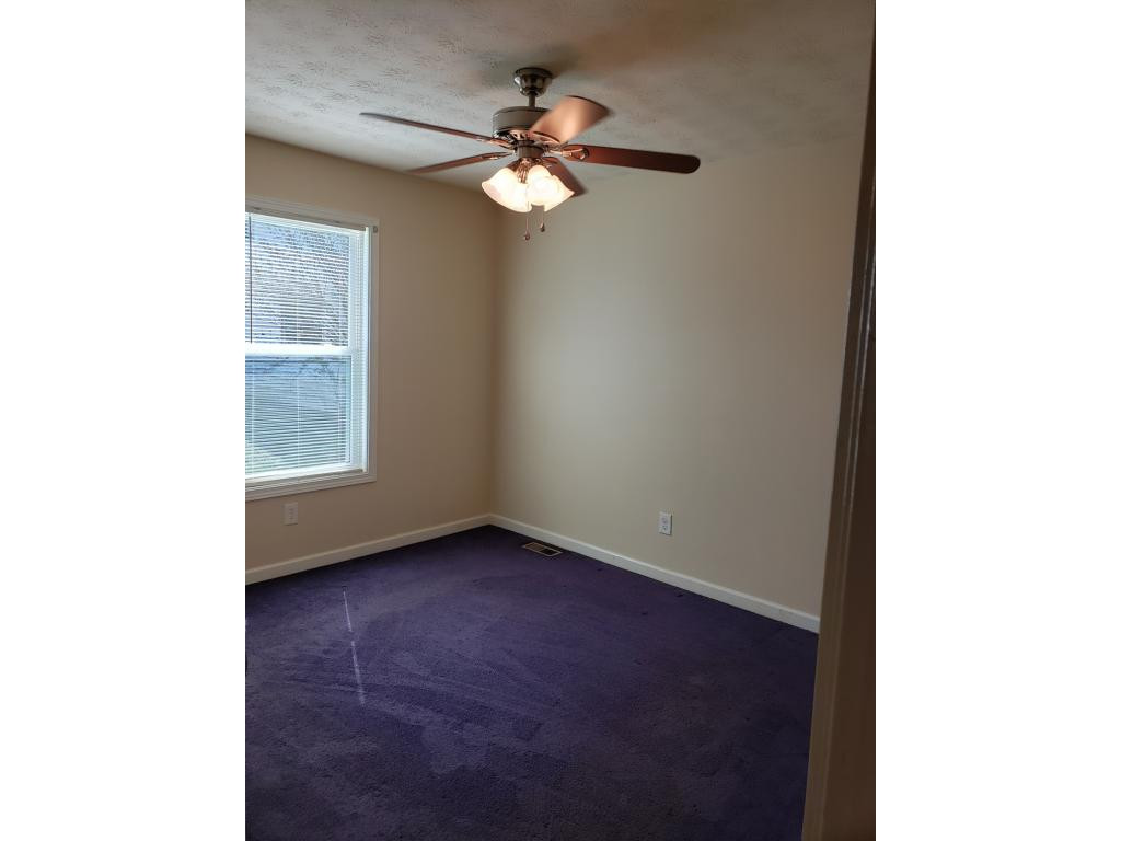 2510 Overlook Road Kingsport, TN 37664 - Photo 7 of 17 Photo 7