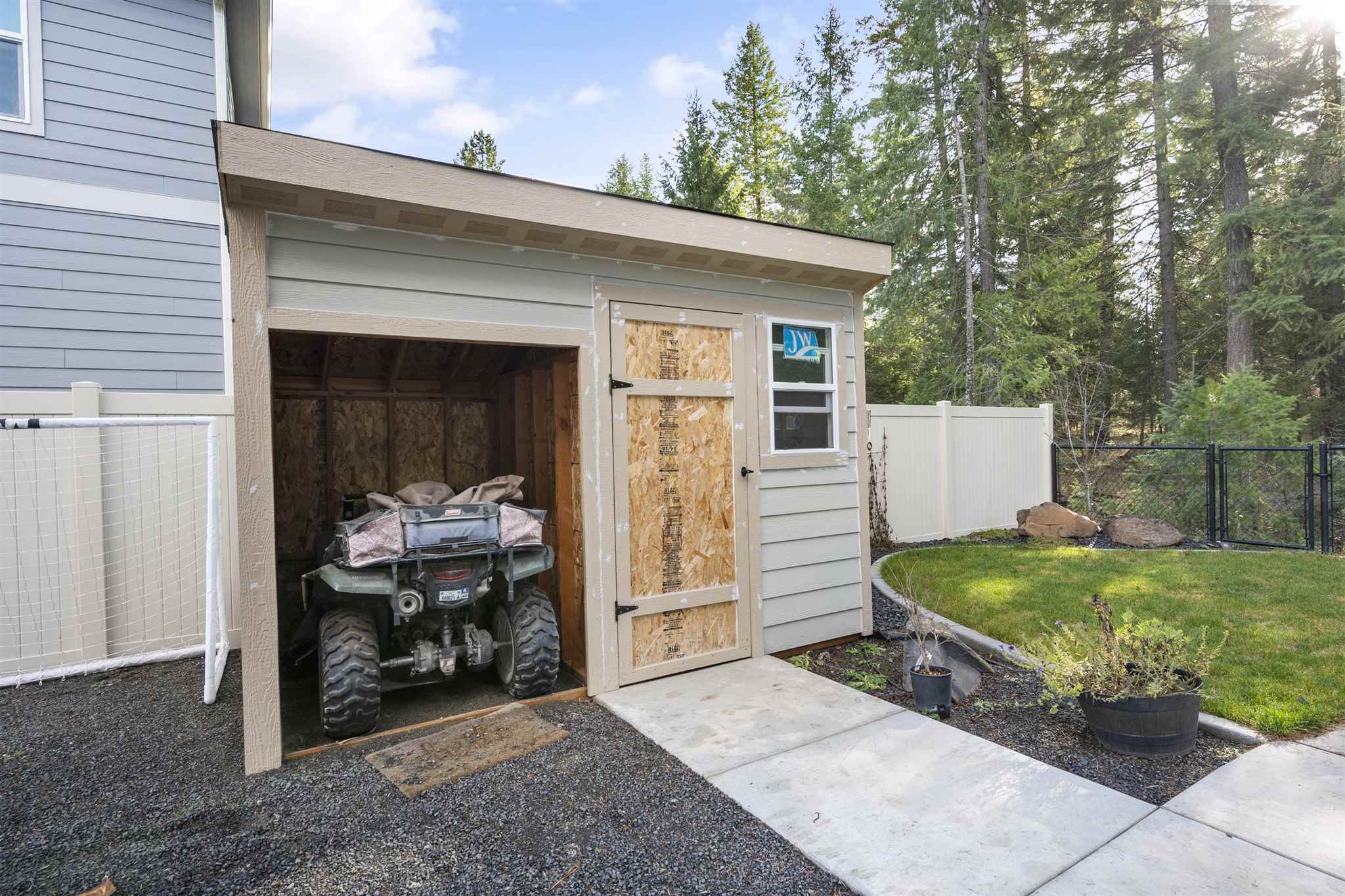 1118 East Silver Pine Road Colbert, WA 99005 - Photo 29 of 31 Gallery Image 29