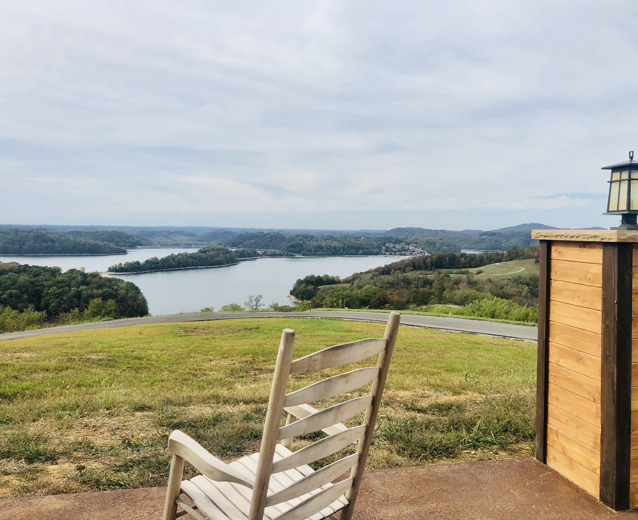 35 C Lot 35c - Swan Ridge Road Celina, TN 38551 - Photo 14 of 14 a view of an ocean from a balcony