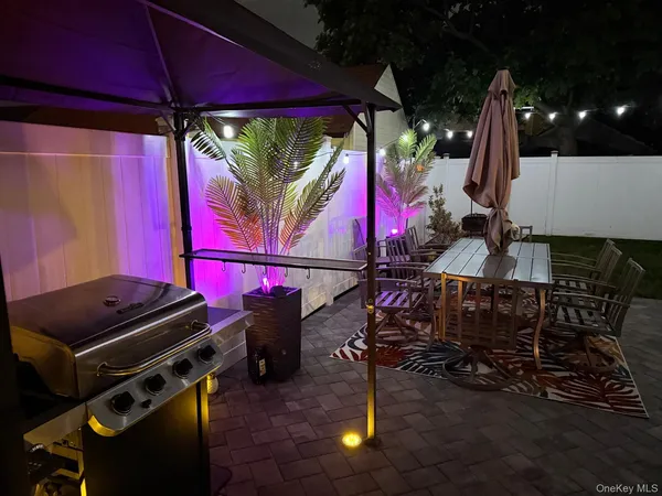 $665,000 | 890 Clay Street, Baldwin, NY 11510