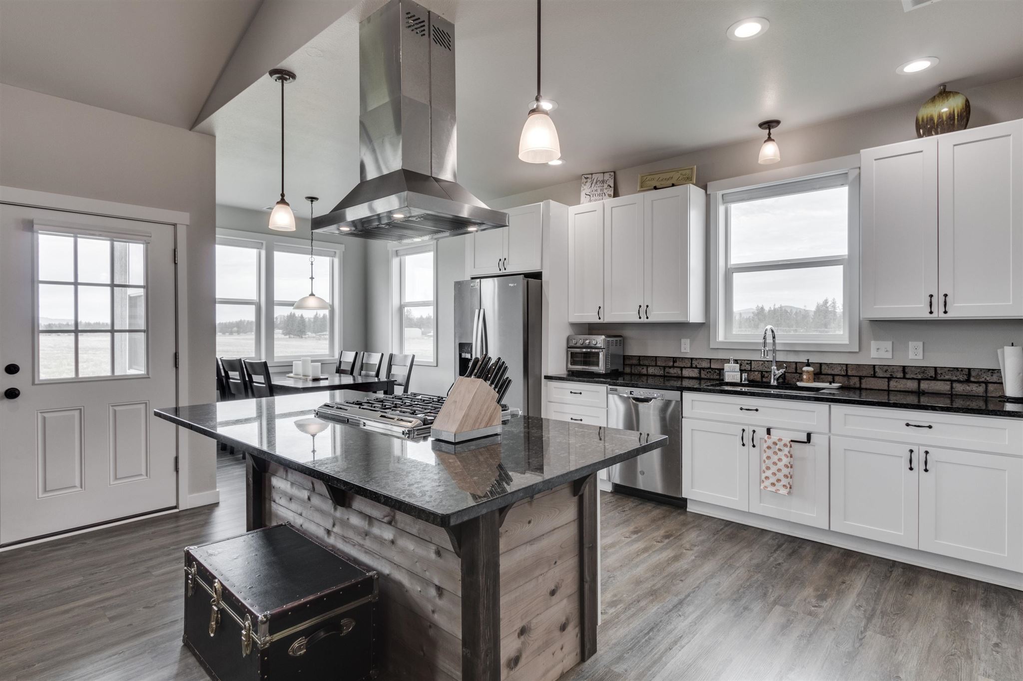 39605 North Hatch Road Deer Park, WA 99006 - Photo 14 of 40 Gallery Image 14