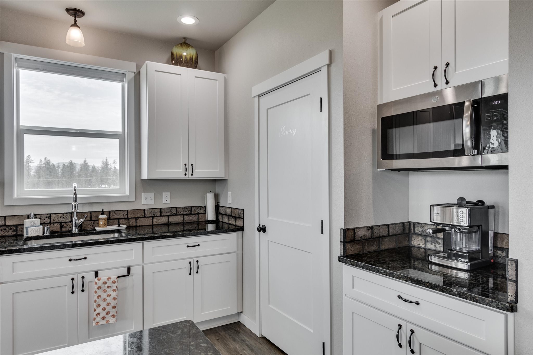 39605 North Hatch Road Deer Park, WA 99006 - Photo 18 of 40 Gallery Image 18
