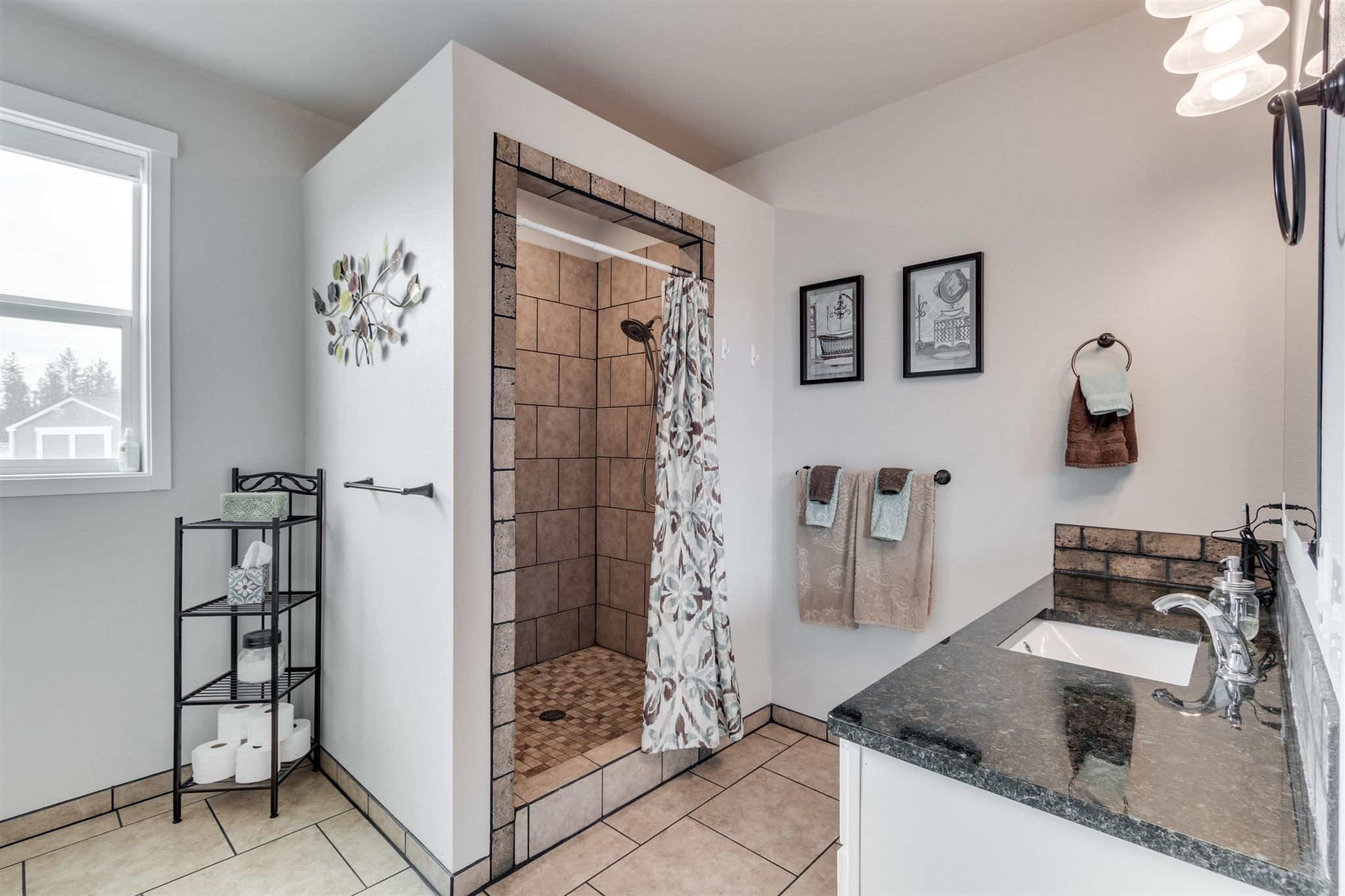 39605 North Hatch Road Deer Park, WA 99006 - Photo 24 of 40 Gallery Image 24