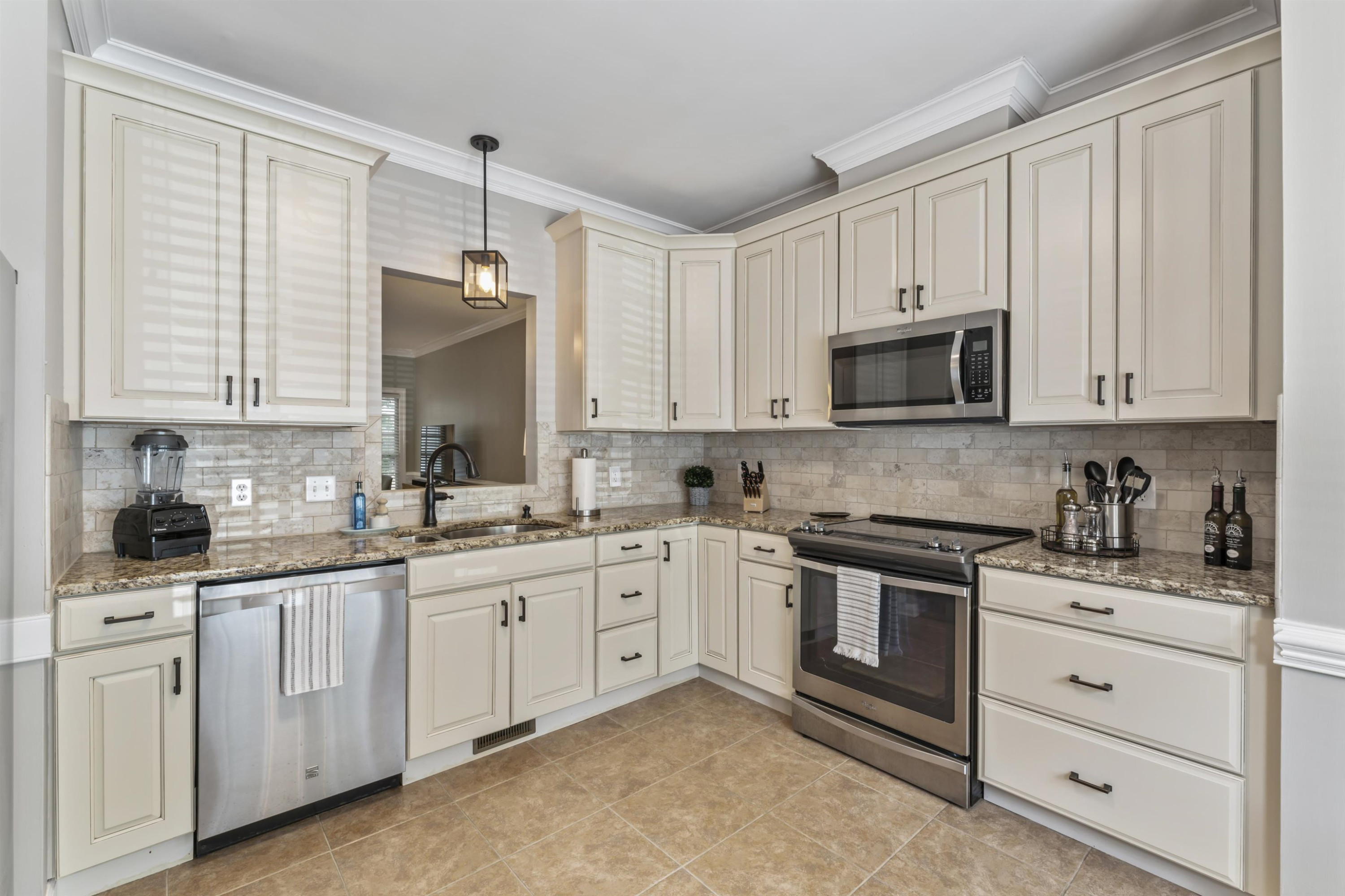 425 Weathergreen Drive Raleigh, NC 27615 - Photo 5 of 33 Photo 5