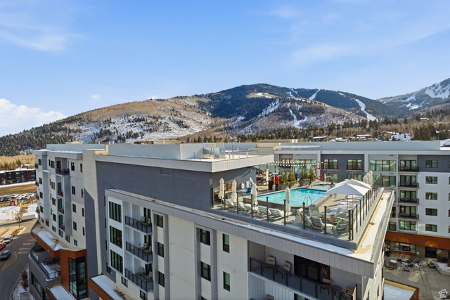 2417 West High Road, Unit 2411 Park City, UT 84098 - Photo 3 of 38