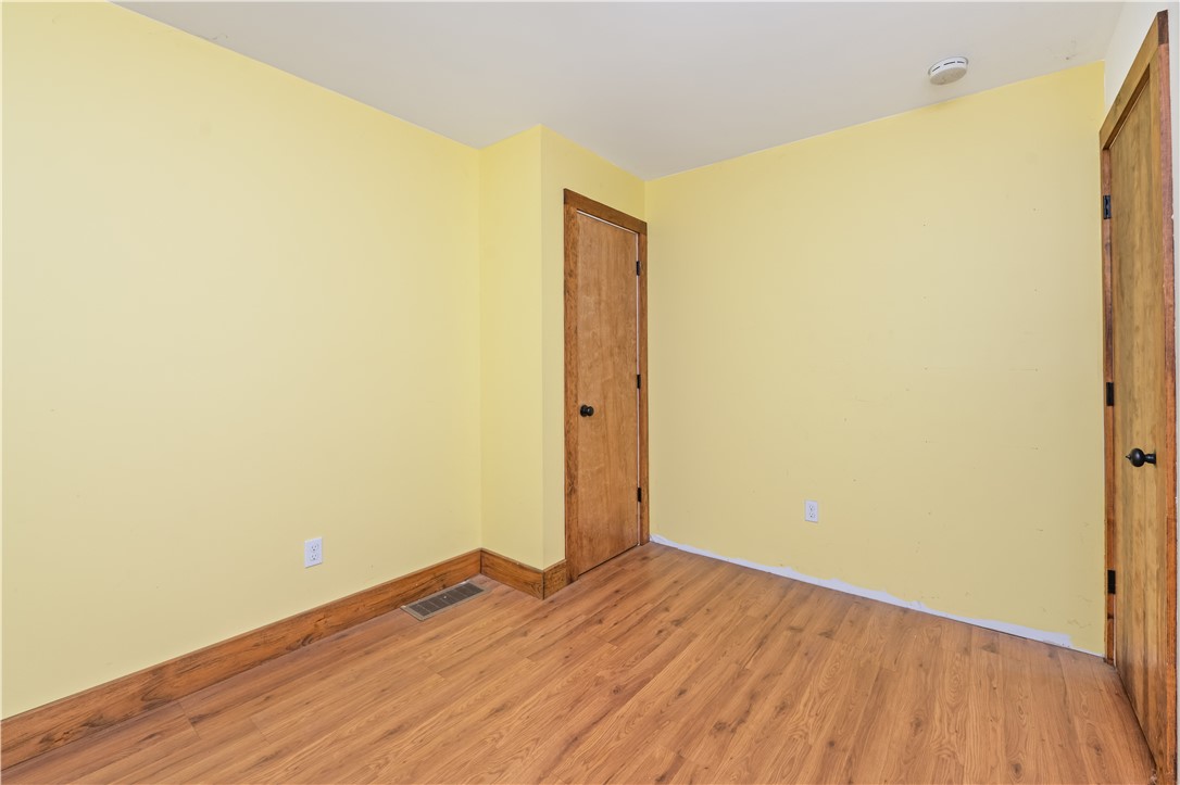 15670 Holley Road Murray, NY 14470 - Photo 18 of 37