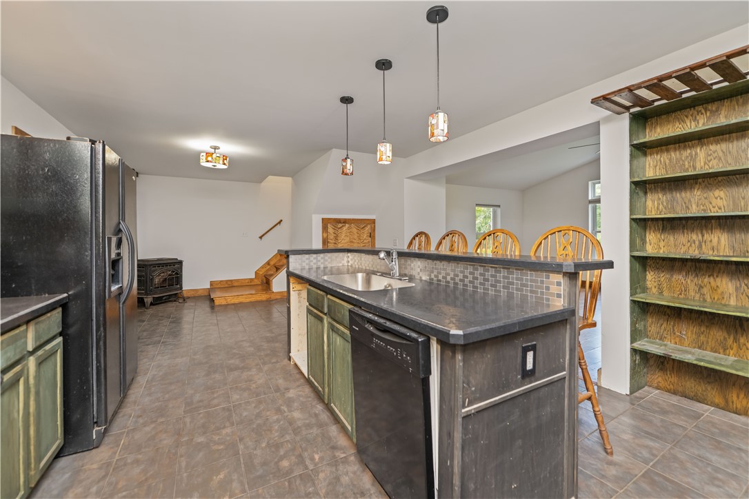 15670 Holley Road Murray, NY 14470 - Photo 8 of 37