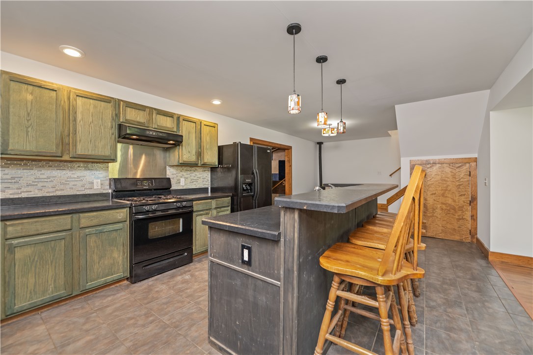 15670 Holley Road Murray, NY 14470 - Photo 10 of 37