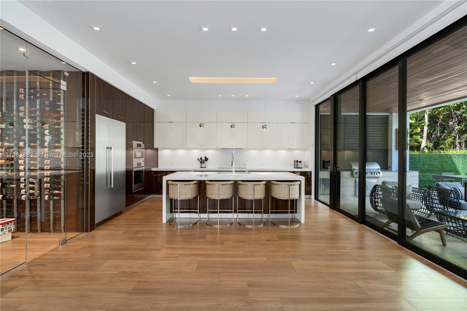 4171 Battersea Road Miami, FL 33133 - Photo 14 of 33 Gallery Image 14