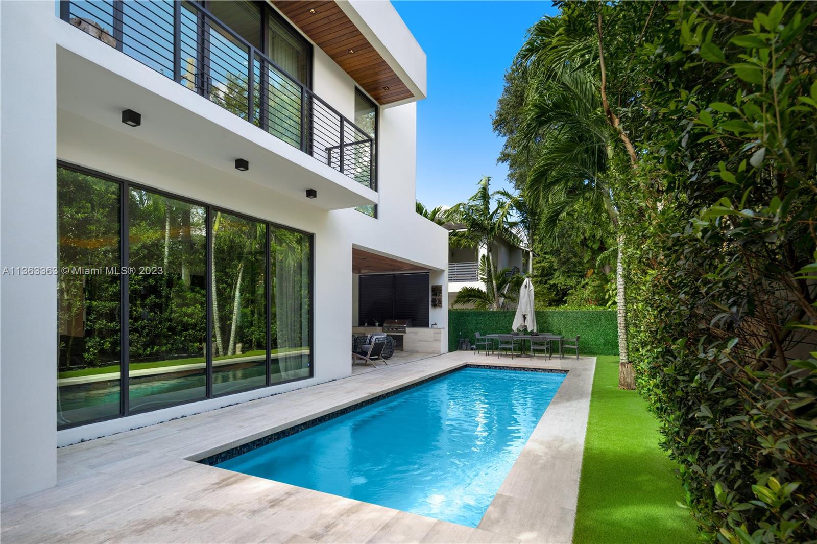 4171 Battersea Road Miami, FL 33133 - Photo 33 of 33 Gallery Image 33