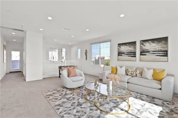 $1,580,000 | 268 Novel, Irvine, CA 92618