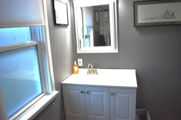 $250,000 | 452 East Bolivar Avenue, Milwaukee, WI 53207